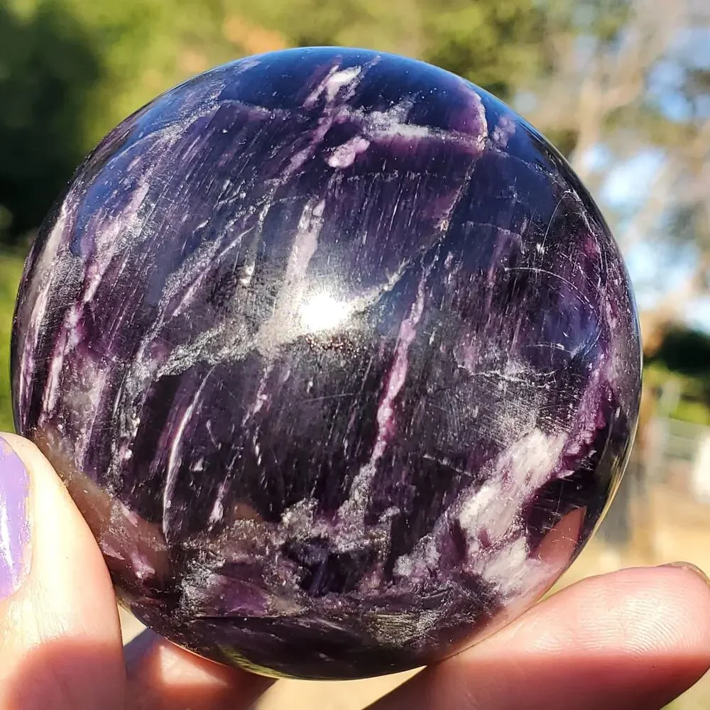 Brazilian Purple Mica with INCREDIBLE Double-Sided Flash Crystal Sphere 378 Gra
